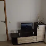 Jane Konukevi 3*