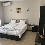 Jane 3* Misivri